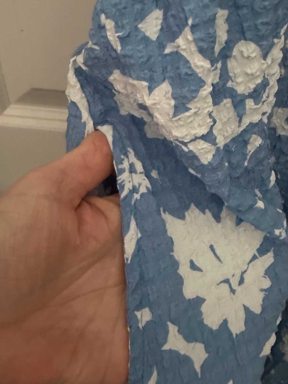 Time and Tru Light Blue and White Floral Dress with Puff Sleeves sz22 - Picture 8 of 8